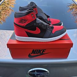 Nike Air Jordan 1 Retro Satin Bred -- Sz 10
