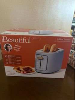 Beautiful 2 Slide toaster brand new