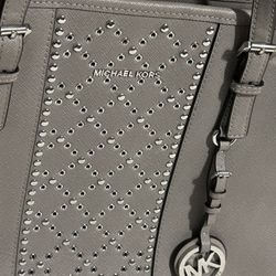 Authentic Michael Kors Jet Set Tote Bag (Very Nice) 