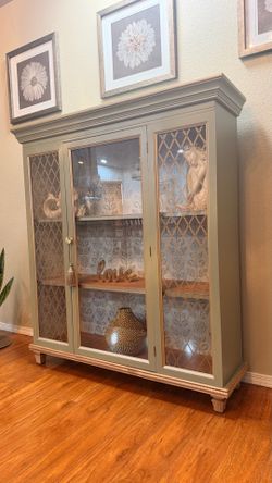 Vintage Sage Green Display Cabinet | Illuminated Curio Cabinet | Fully Restored