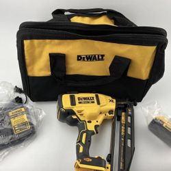 DeWalt 20V MAX 16Ga Angled Finish Nailer Kit 2Ah Battery & Charger DCN660D1 (OB)