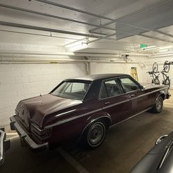 1977 Lincoln Continental Versailles