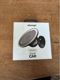 Ohsnap! Phone stand for car