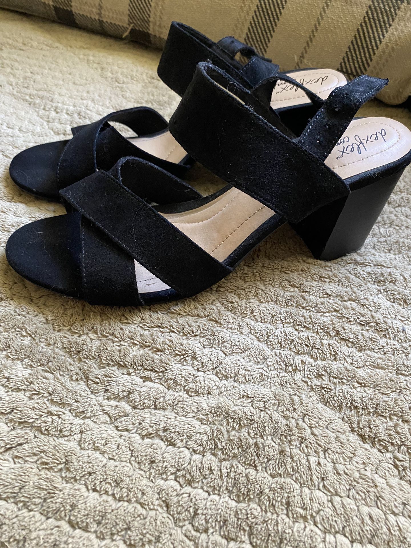 Size 9 Black 2 inch Deflex Comfort Sandal Heels