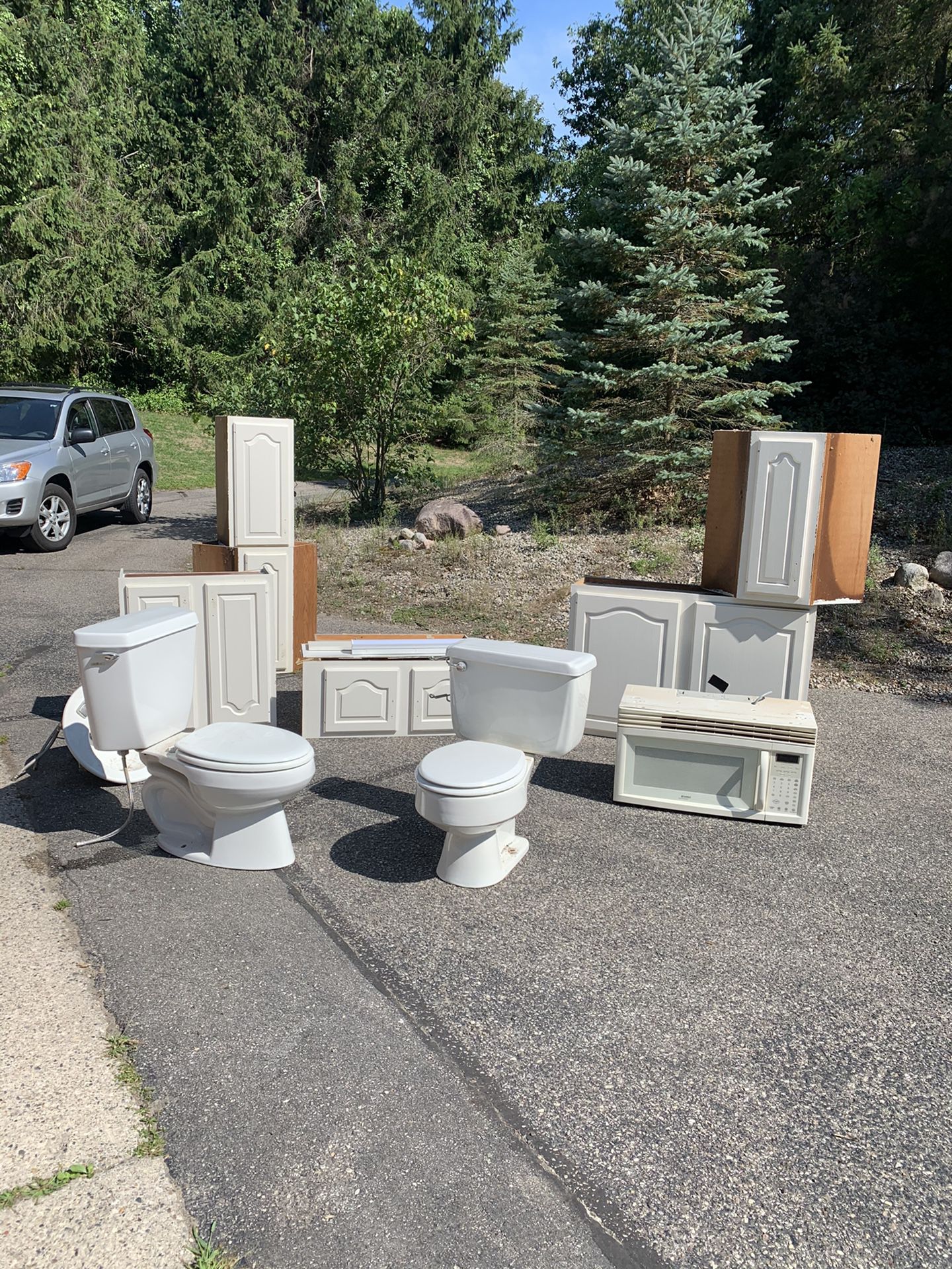 Free Cabinets, Sinks, More!