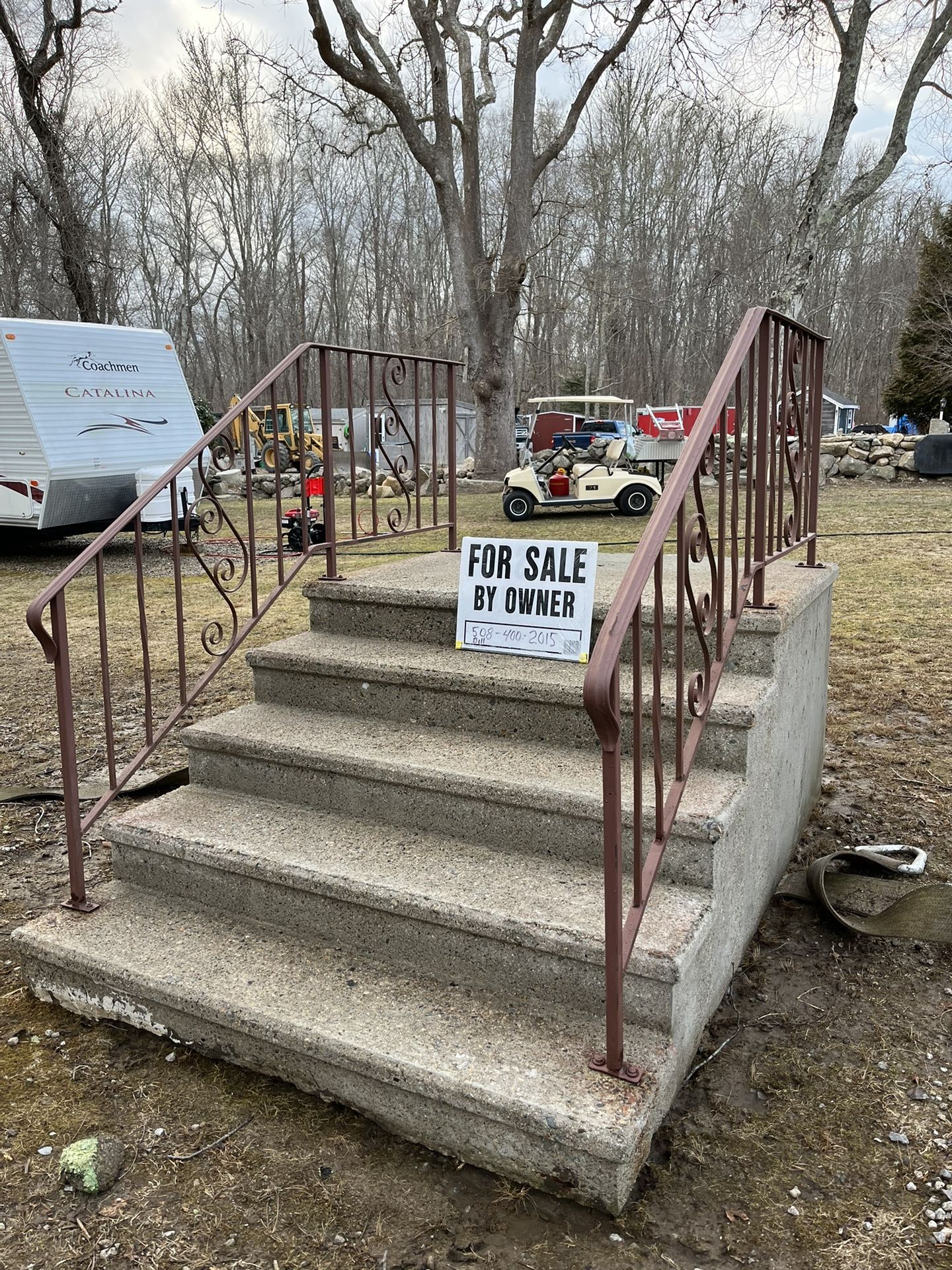 Concrete Stairs No Rails