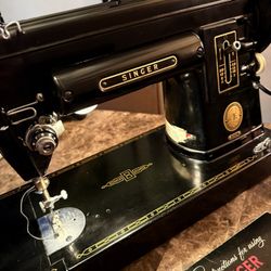 Vintage Singer 301A Long Bed Portable Heavy Duty Sewing Machine Original Case