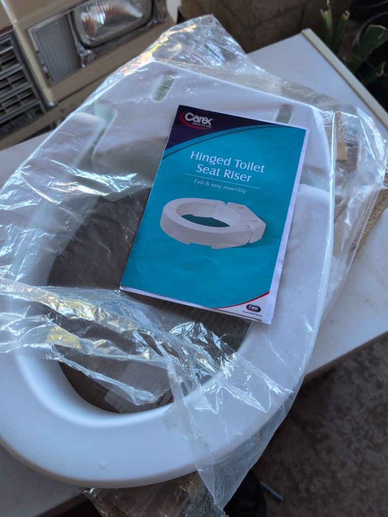 Carex Hinged Toilet Seat Riser – Adds 3.5” Height – New Open Box – Easy Install