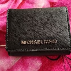 Small MK Wallet