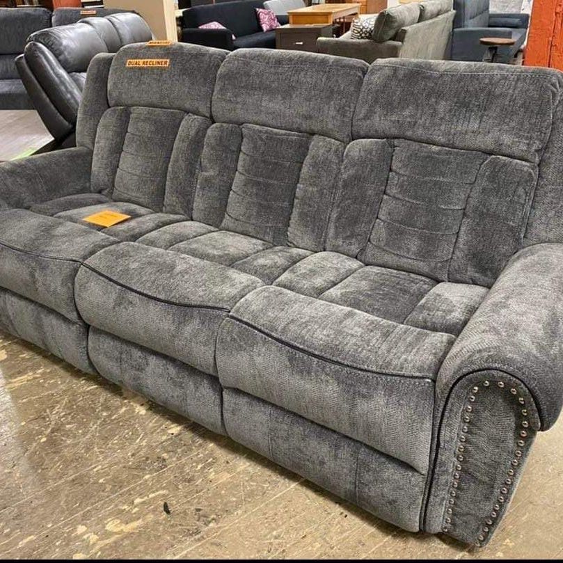 Nutmeg  Reclining Sofa Couch 