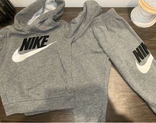 Nike outfits for toddler