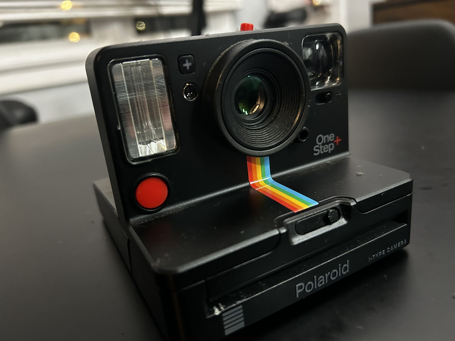 POLOROID CAMERA 