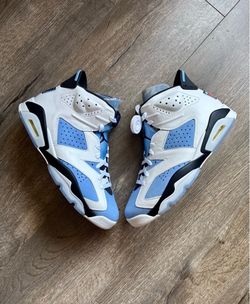 Jordan 6 Retro UNC Mens Size 10 New No Box Authentic
