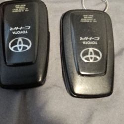 For Sale: Two Pre-Owned Key Remotes for 2021 Toyota C-HR - Fully Functional