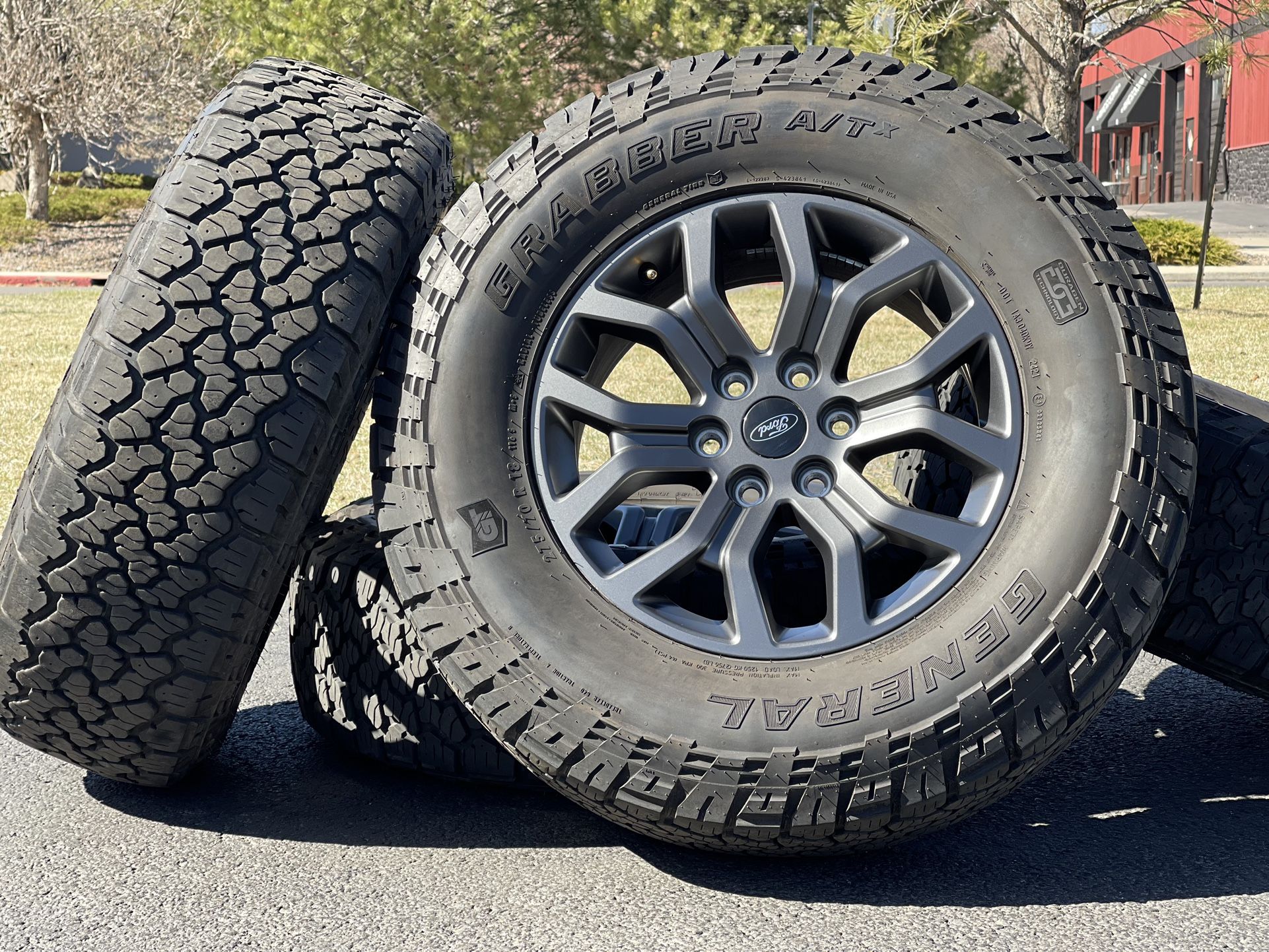 18” Ford F-150 Tremor 6 lug oem wheels tires rims Expedition FX4 6x135mm All Terrain