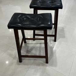 Set of 2 Black Faux Leather Counter Height Bar Stools – Wood Legs