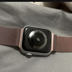 Apple Watch 5 44 MM