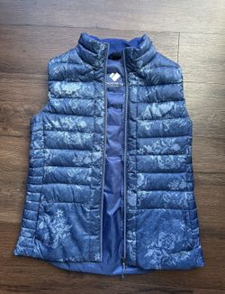 Like New Obermeyer Women's Nieve Down Vest Size M