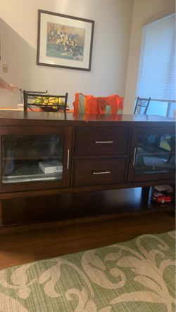 Tv stand