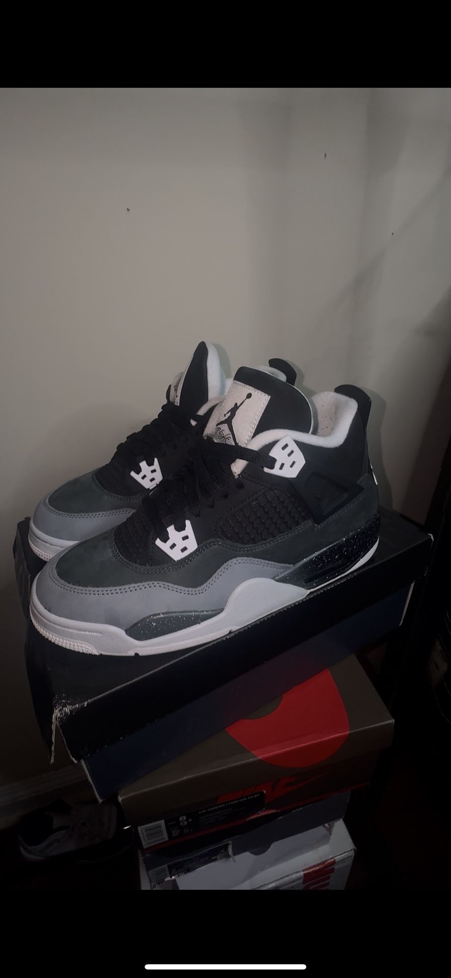 Jordan 4s
