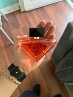 Women’s Perfumes / Fragrances