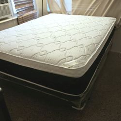 New QUEEN PILLOW TOP MATTRESS and BOX SPRING 2PC