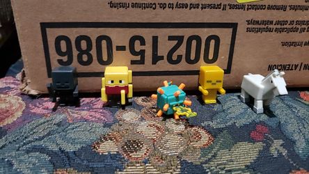 Minecraft mini figures