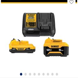 Dewalt 2-pack Lithium Ion 3Ah & 5Ah, Charger