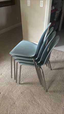 SKÅLSTA Chair, plastic beige/tubular metal/green