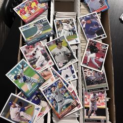 Over 2,000 plus Cards Featuring Big Names Baseball 