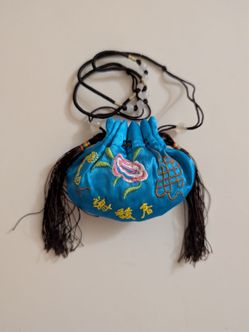 4pcs Hand made Natural Sandalwood Blessing Sachet