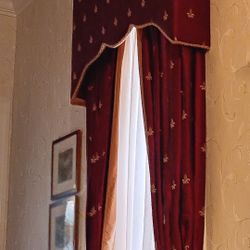Custom Silk Drapes And Valences