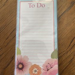 New Sealed Michaels Blooming Petals Magnetic “To Do” List Pad (80 Sheets Ruled)