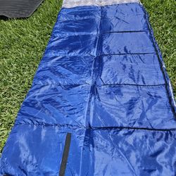 Mountain Warehouse Summit 250 Square Sleeping Bag