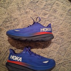Women's Hoka One One Clifton Gortex 