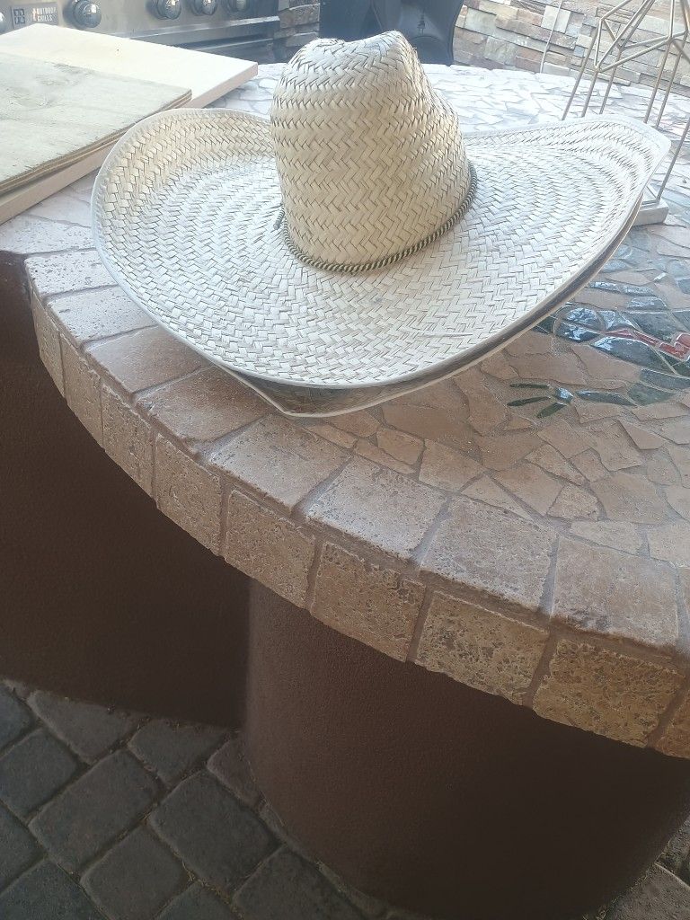 Son Brero Para la Calor 