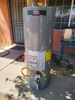Gas Water Heater 50 gal in good condition and Warranty Works Great 19th Ave And Baseline pick up only