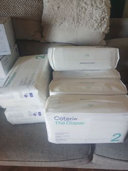 Diapers size 2 Coterie
