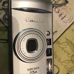 Canon Camera With Case