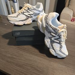 New Balance Lepord Sz 9 Woman 