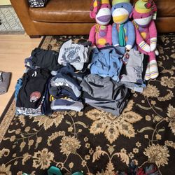 77 Shirts And Shorts 