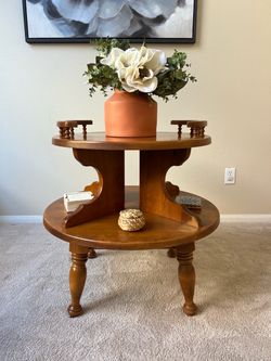 Vintage Solid Wood 2-Tier Round Accent Table / Serving Table – Turned Legs & Handles