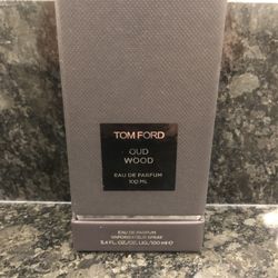 Tom ford oud wood 100ML