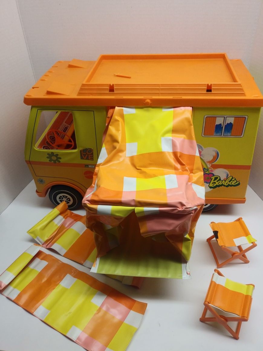 Vintage 1971 Barbie Mattel Country Camper RV Groovy graphics great colors!