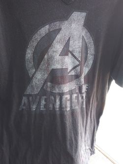 AVENGERS T-SHIRT