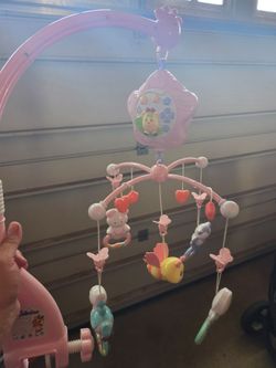 Crib mobile