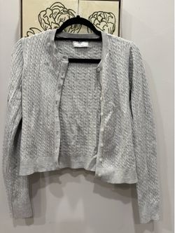 Old Navy Light Gray Cable Knit Crewneck Cardigan Sweater Women Small ~ WORN ONCE