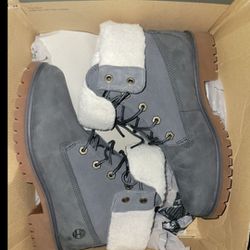 Timberland Woman's Boots