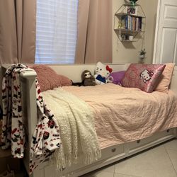 White Bedroom Furniture Set - BEST OFFER