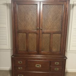 🌿 Solid Wood Armoire / Media Cabinet - Excellent Condition - $150  OBO